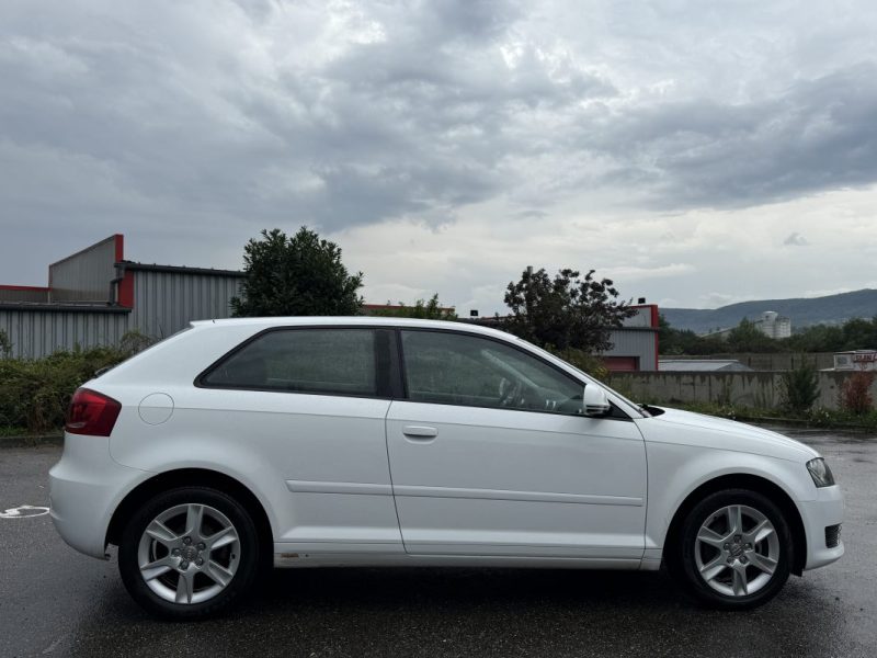 Audi A3 II 1.8 TFSI 160ch Ambiente 3p Garantie 6 Mois 