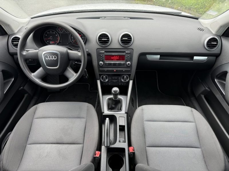 Audi A3 II 1.8 TFSI 160ch Ambiente 3p Garantie 6 Mois 