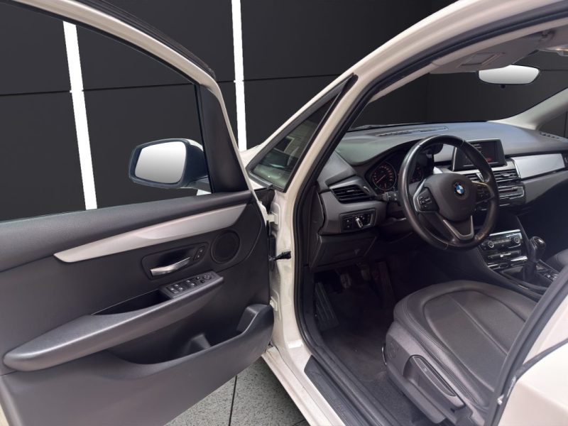 BMW 218I ACTIVE TOURER 2015
