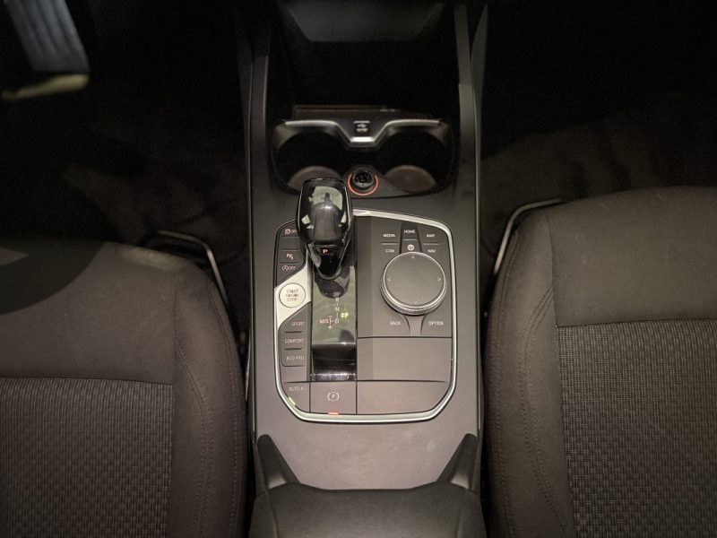BMW SERIE 1 DESIGN - 116d - 1.5 L - 116 ch - 2020 - BVA - CarPlay - Caméra de Recul - 