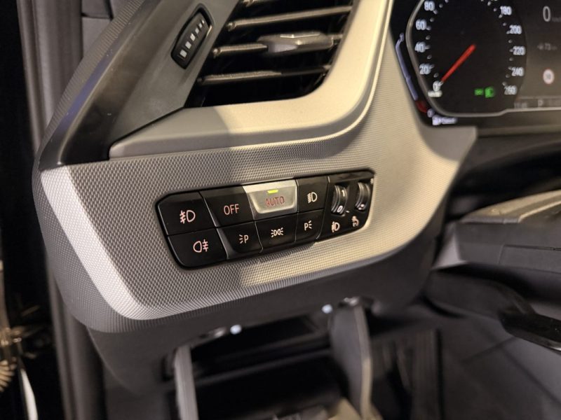 BMW SERIE 1 DESIGN - 116d - 1.5 L - 116 ch - 2020 - BVA - CarPlay - Caméra de Recul - 