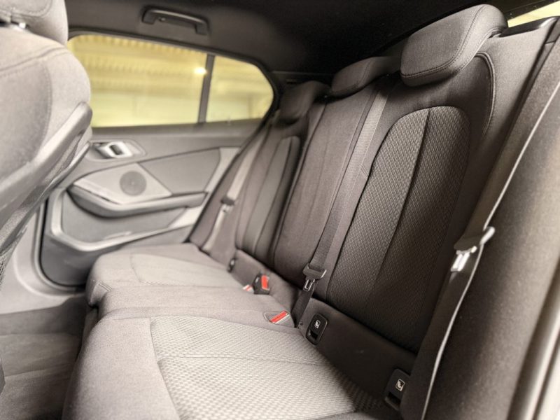 BMW SERIE 1 DESIGN - 116d - 1.5 L - 116 ch - 2020 - BVA - CarPlay - Caméra de Recul - 