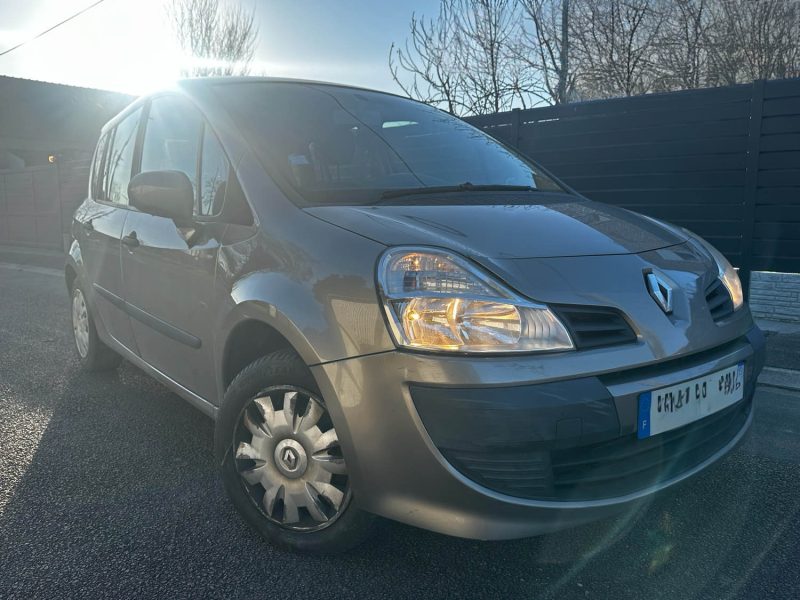 2 ND MAIN RENAULT MODUS 1.5 DCI 2008