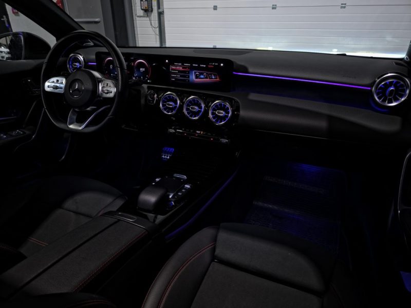 MERCEDES CLASSE A 200 163ch AMG LINE 7G-DCT / T.O / BURMESTER / SUIVI COMPLET MERCEDES