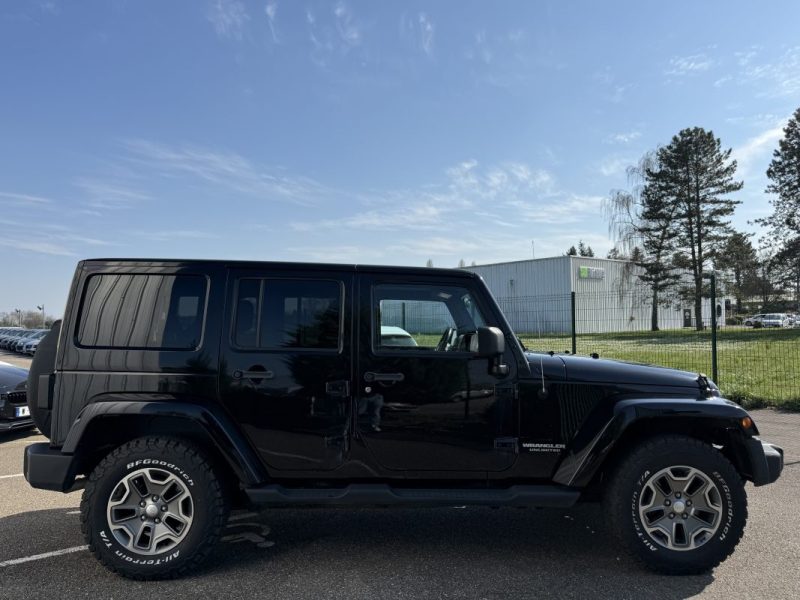 Jeep Wrangler Unlimited 2.8 CRDi 200ch Black Edition Boite Auto Garantie 6 Mois