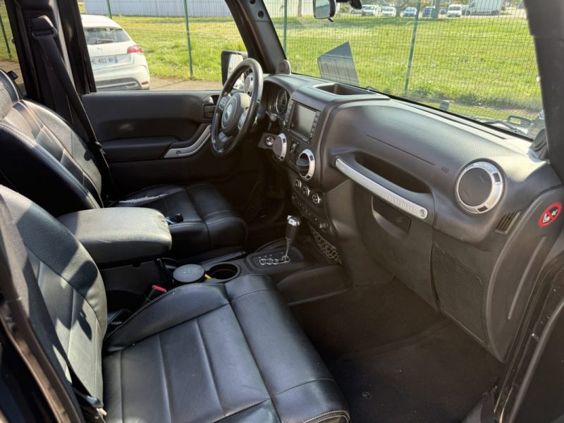 Jeep Wrangler Unlimited 2.8 CRDi 200ch Black Edition Boite Auto Garantie 6 Mois