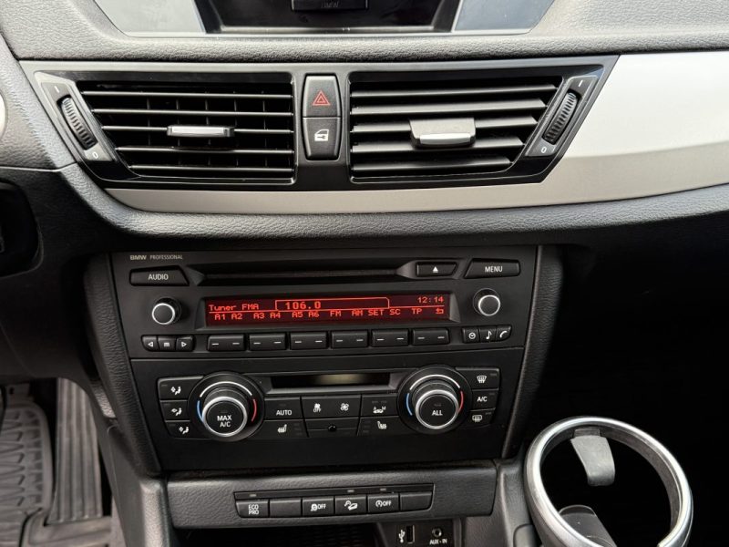 BMW X1 (E84) xDrive18dA 143ch xLine Garantie 12 Mois