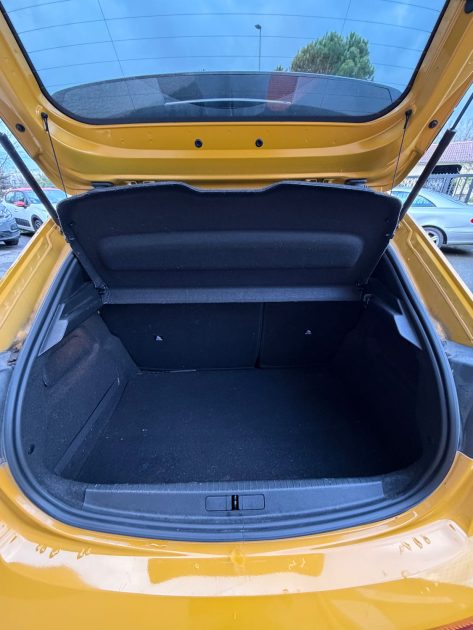 PEUGEOT 208 1.2 PURETECH 75 STYLE - FAIBLE KM 