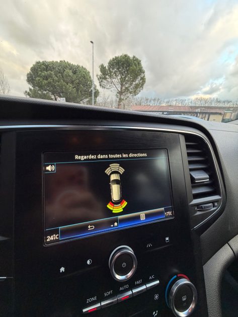 RENAULT MEGANE IV SW 1.5 BLUEDCI 115 BUSINESS EDC Estate 