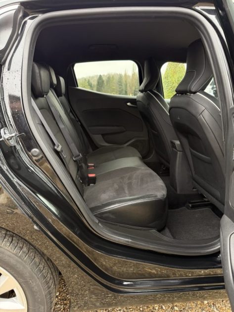 RENAULT CLIO V 1.3 TCE 130 INTENS / Apple CarPlay / Feux LED 