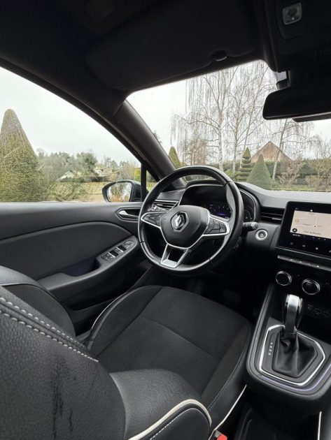 RENAULT CLIO V 1.3 TCE 130 INTENS / Apple CarPlay / Feux LED 