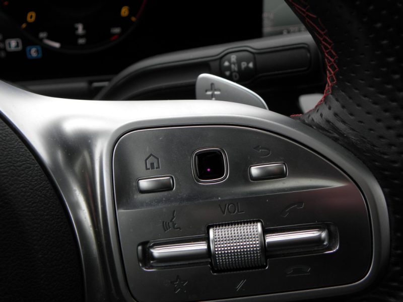 MERCEDES  GLA II 220 D 190 CV 4MATIC AMG LINE 8G-DCT / 10 CV 2021