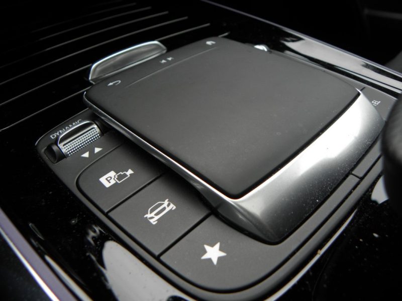 MERCEDES  GLA II 220 D 190 CV 4MATIC AMG LINE 8G-DCT / 10 CV 2021