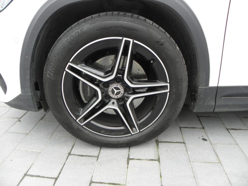 MERCEDES  GLA II 220 D 190 CV 4MATIC AMG LINE 8G-DCT / 10 CV 2021