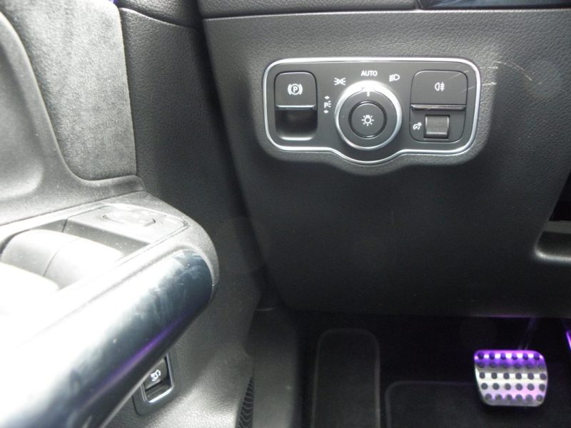 MERCEDES  GLA II 220 D 190 CV 4MATIC AMG LINE 8G-DCT / 10 CV 2021