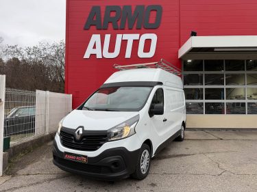 RENAULT Trafic 3 L2H2 1200 1.6 dCi 145 ch Confort / ATTELAGE / GALERIE DE TOIT 