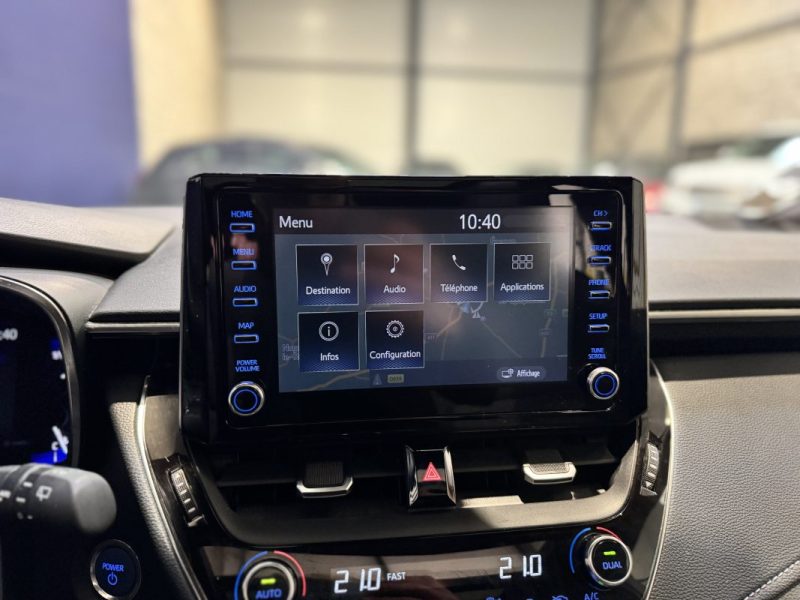 TOYOTA COROLLA 122h DYNAMIC / TOIT OUVRANT / SUIVI D ENTRETIEN COMPLET