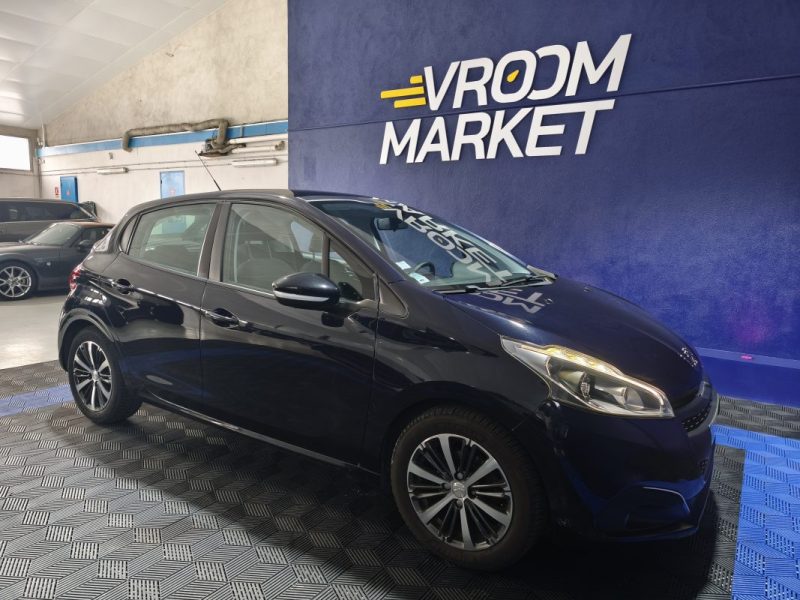 PEUGEOT 208 1.2 ESSENCE 82 CV ALLURE BVM , ENTRETIEN COMPLET , SIEGES CHAUFFANTS  2017
