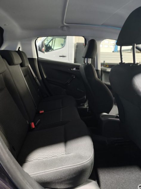 PEUGEOT 208 1.2 ESSENCE 82 CV ALLURE BVM , ENTRETIEN COMPLET , SIEGES CHAUFFANTS  2017