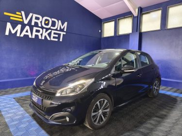 PEUGEOT 208 1.2 ESSENCE 82 CV ALLURE BVM , ENTRETIEN COMPLET , SIEGES CHAUFFANTS  2017