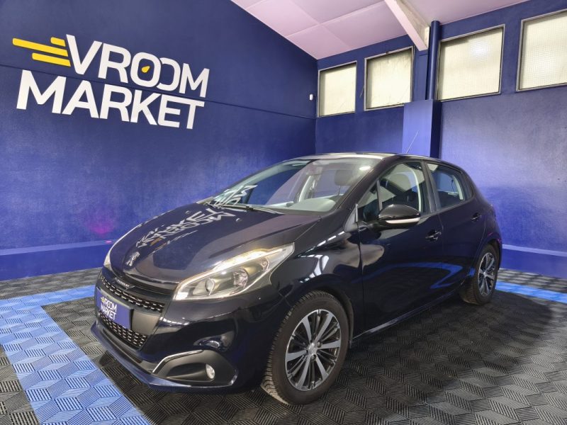 PEUGEOT 208 1.2 ESSENCE 82 CV ALLURE BVM , ENTRETIEN COMPLET , SIEGES CHAUFFANTS  2017