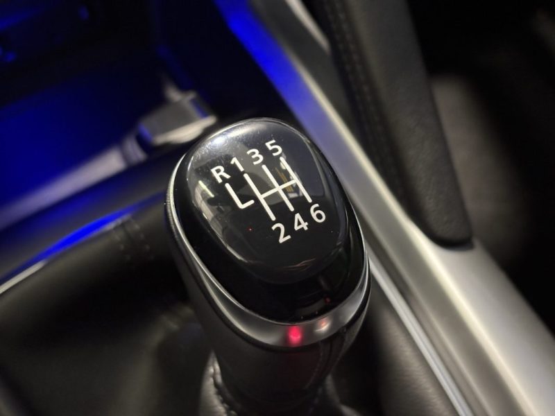 RENAULT KADJAR 1.5 BLUE DCI 115CH INTENS CARPLAY /  CAMÉRA DE RECUL / AVERTISSEUR D'ANGLE MORT  