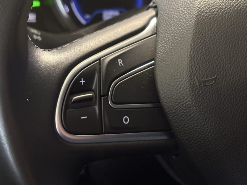 RENAULT KADJAR 1.5 BLUE DCI 115CH INTENS CARPLAY /  CAMÉRA DE RECUL / AVERTISSEUR D'ANGLE MORT  