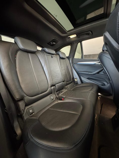 Bmw X1 25D XDRIVE - Pack M - 133.700km - Garantie 1an - Révisée - CT ok 
