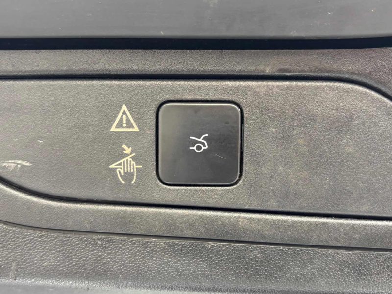 CITROEN C4 BLUEHDI 120CH SHINE S&S 2016