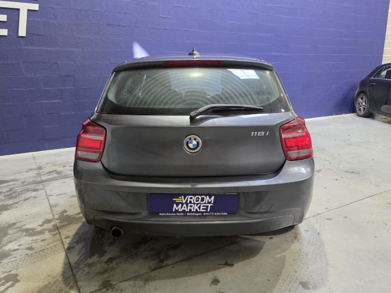 B.M.W. SERIE 1 118i 170cv / LOUNGE / BVA