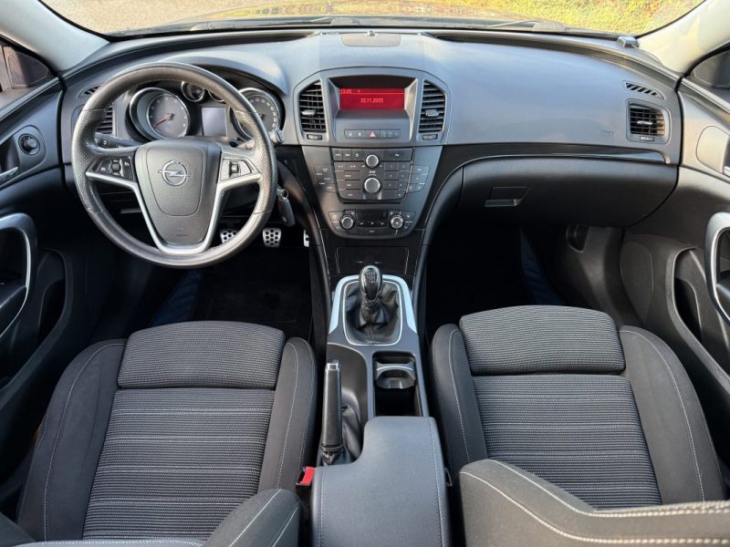 OPEL INSIGNIA  COSMO PACK 2010