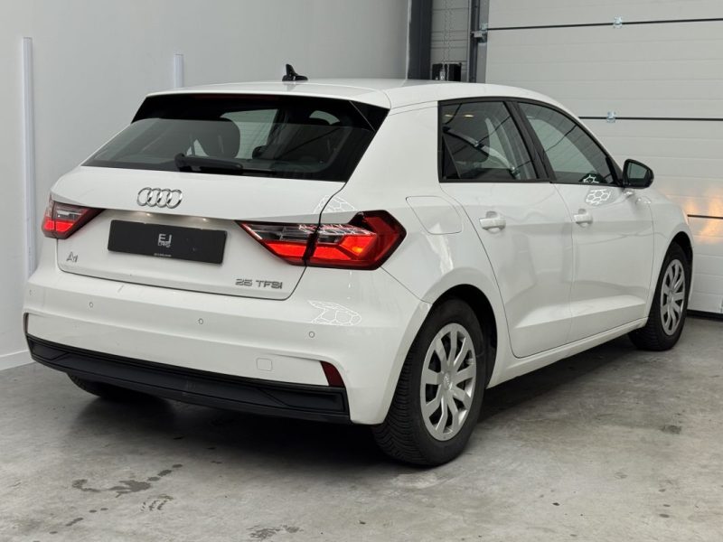 AUDI A1 SPORTBACK - 25 TFSI 1.0l 95 CV - ATTRACTION - BVM - 185.16 € / mois