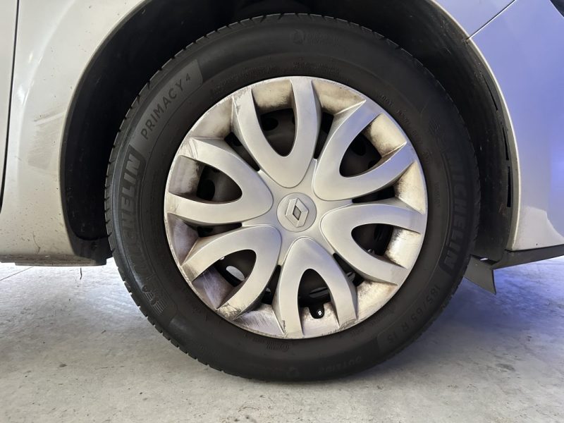 RENAULT  CLIO IV 4  1.2 16V 73 CH BVM 2016