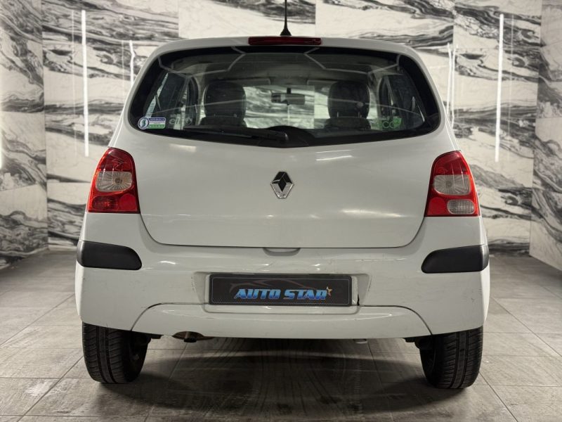 RENAULT TWINGO II 1.2 75