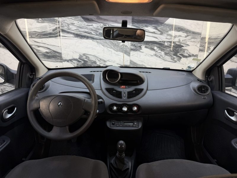 RENAULT TWINGO II 1.2 75