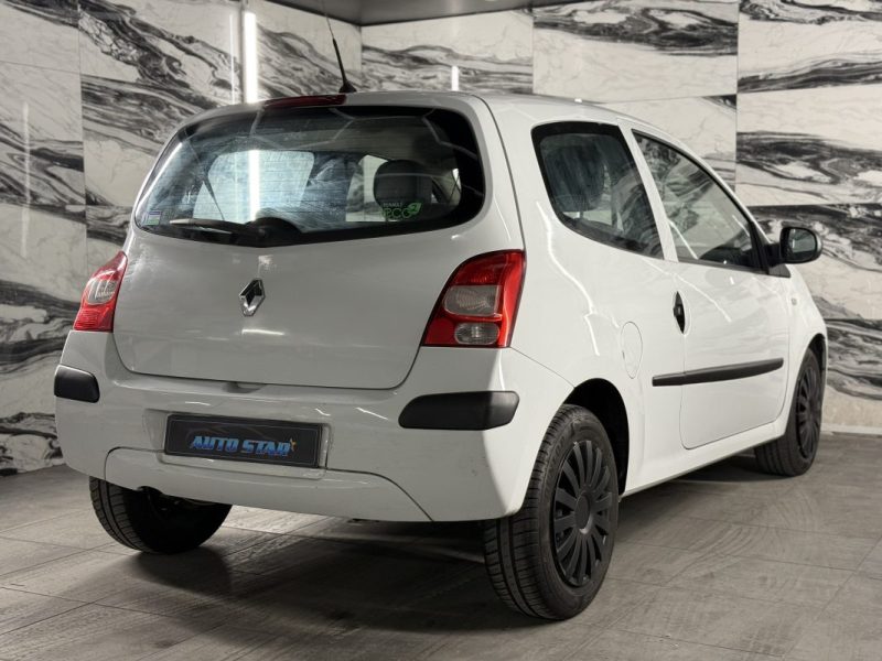 RENAULT TWINGO II 1.2 75