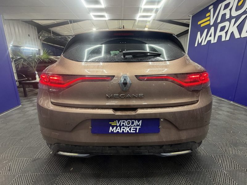 Renault Megane IV 1.5 Blue dCi 115ch EDC Edition One | Bose | Siège chauffants/massant 