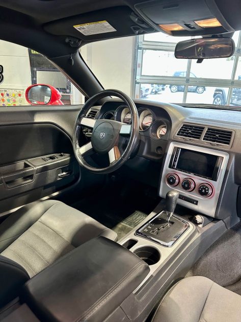 DODGE CHALLENGER  V6 250CV  ECHAPPEMENT INOX BVA IMMATRICULATION FRANCAISE 