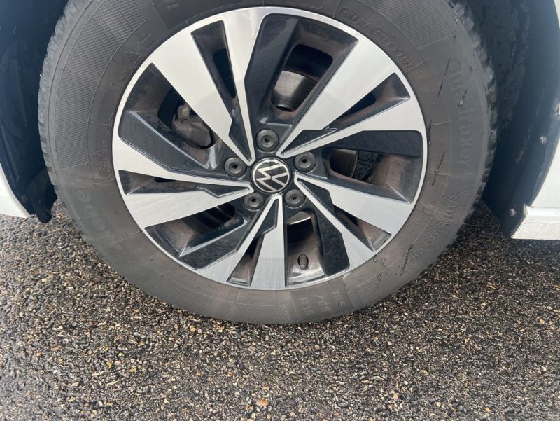 VOLKSWAGEN POLO 6 1.0 L TSI 95 ch