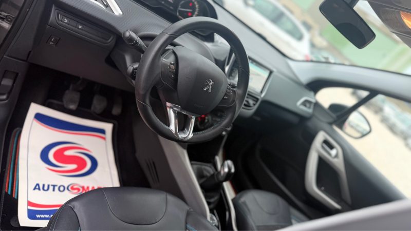PEUGEOT 2008 1.2 PURETECH 110CH URBAN CROSS S&S 2015