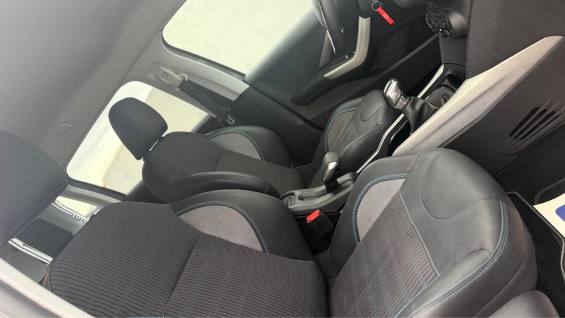 PEUGEOT 2008 1.2 PURETECH 110CH URBAN CROSS S&S 2015