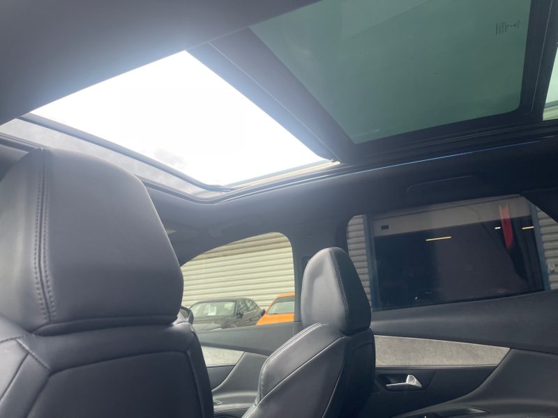 PEUGEOT 3008 - 2 2.0 BLUEHDI 180CH GT S&S EAT6 167mkm