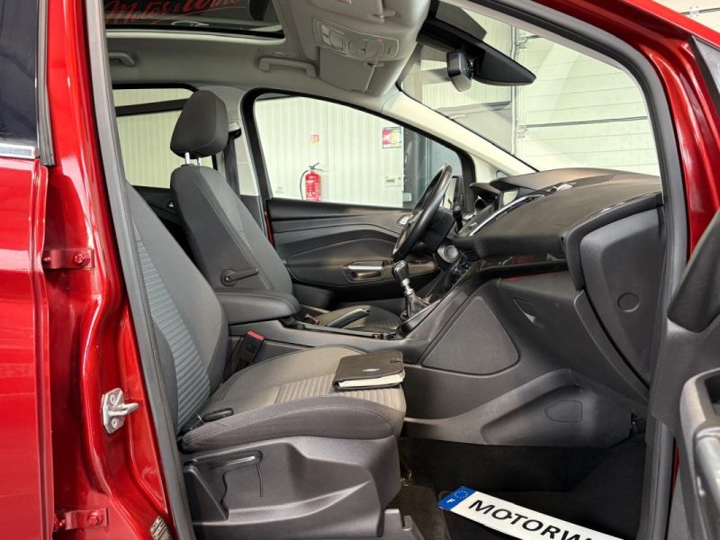 Ford C-Max 1.0i Turbo 125ch 🚗 Titanium ✨ Toit pano 🌅 Reprise 🔄 Garantie 🛡️