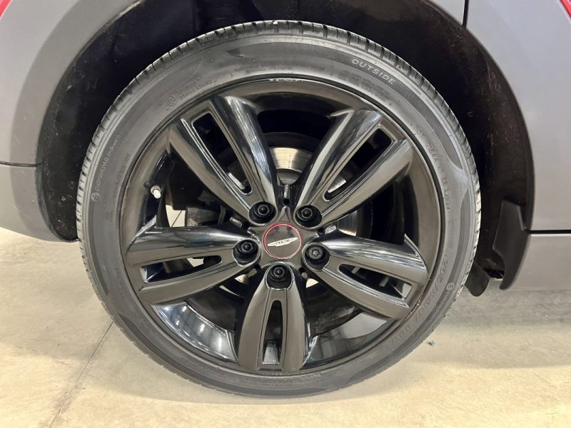 MINI III Cooper S (F55) JCW 2.0 192ch BVA 5 Portes