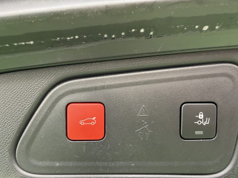 PEUGEOT 3008 II 1.5 BLUEHDI 130CV GT EAT8 / TOIT OUVRANT / BLANC NACREE / ORIGINE FRANCE 