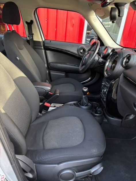 MINI COUNTRYMAN COOPER D 112CH 2014