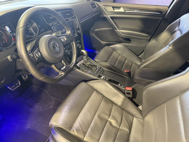 VOLKSWAGEN GOLF 7R 2.0 TSI 300cv 4MOTION DSG6 - SIEGES CHAUFFANTS - PACK CARBONE - 2ème MAIN  