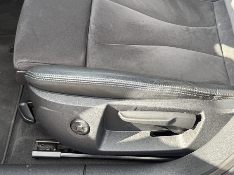 Audi A3 III 1.8 TFSI 180ch Ambition Luxe Quattro S-tronic 6 Garantie 6 Mois