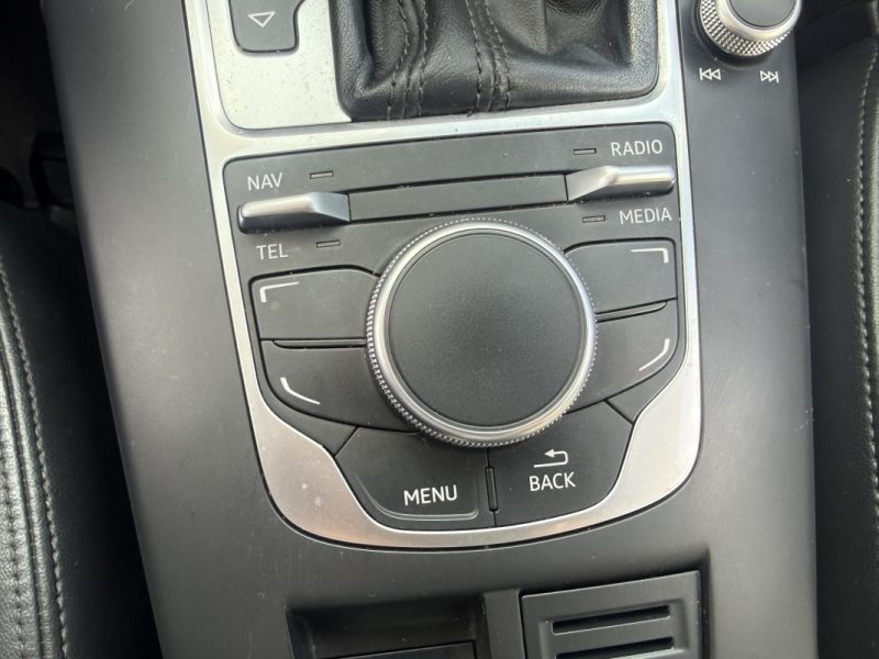 Audi A3 III 1.8 TFSI 180ch Ambition Luxe Quattro S-tronic 6 Garantie 6 Mois