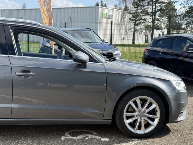 Audi A3 III 1.8 TFSI 180ch Ambition Luxe Quattro S-tronic 6 Garantie 6 Mois